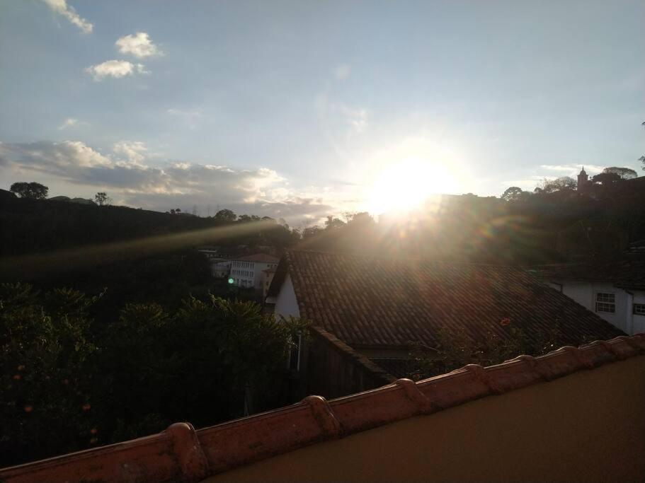 Estadia Das Gerais - Casa De Hospedes Adoravel Com Jacuzzi オウロ・プレット エクステリア 写真